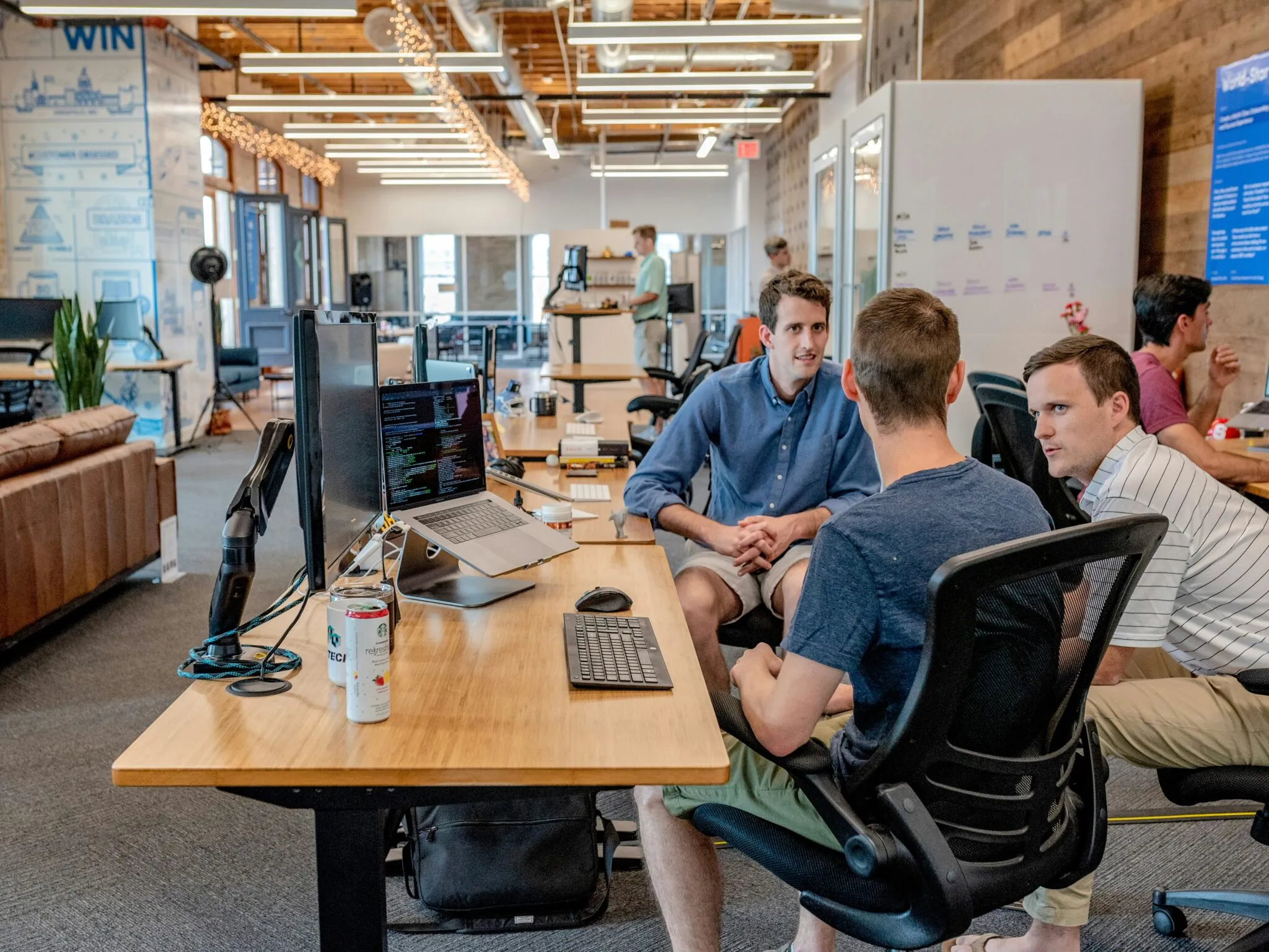 Collaborative quality engineering in continuous delivery workflows.